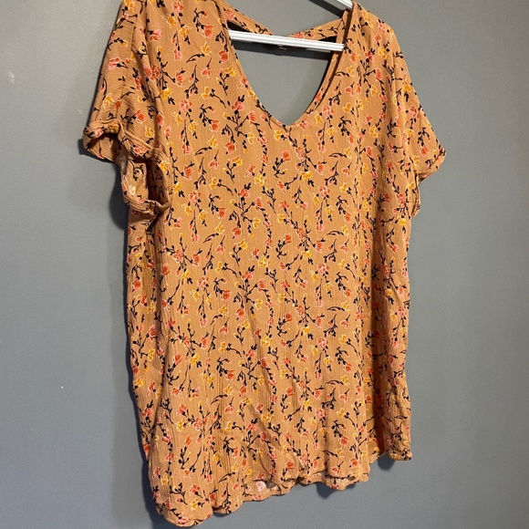 Maurices XXL Short Sleeve Mustard Yellow Floral Blouse - Picture 1 of 5